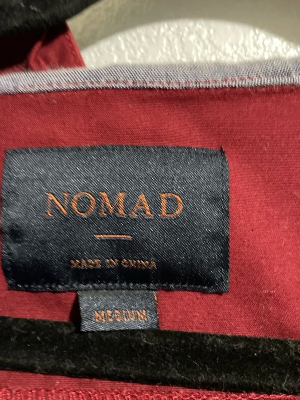 Nomad Men's Hooded Windbreaker in Burgundy